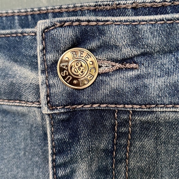 Bee & Ceci Los Angeles Denim Shorts - Picture 4 of 9